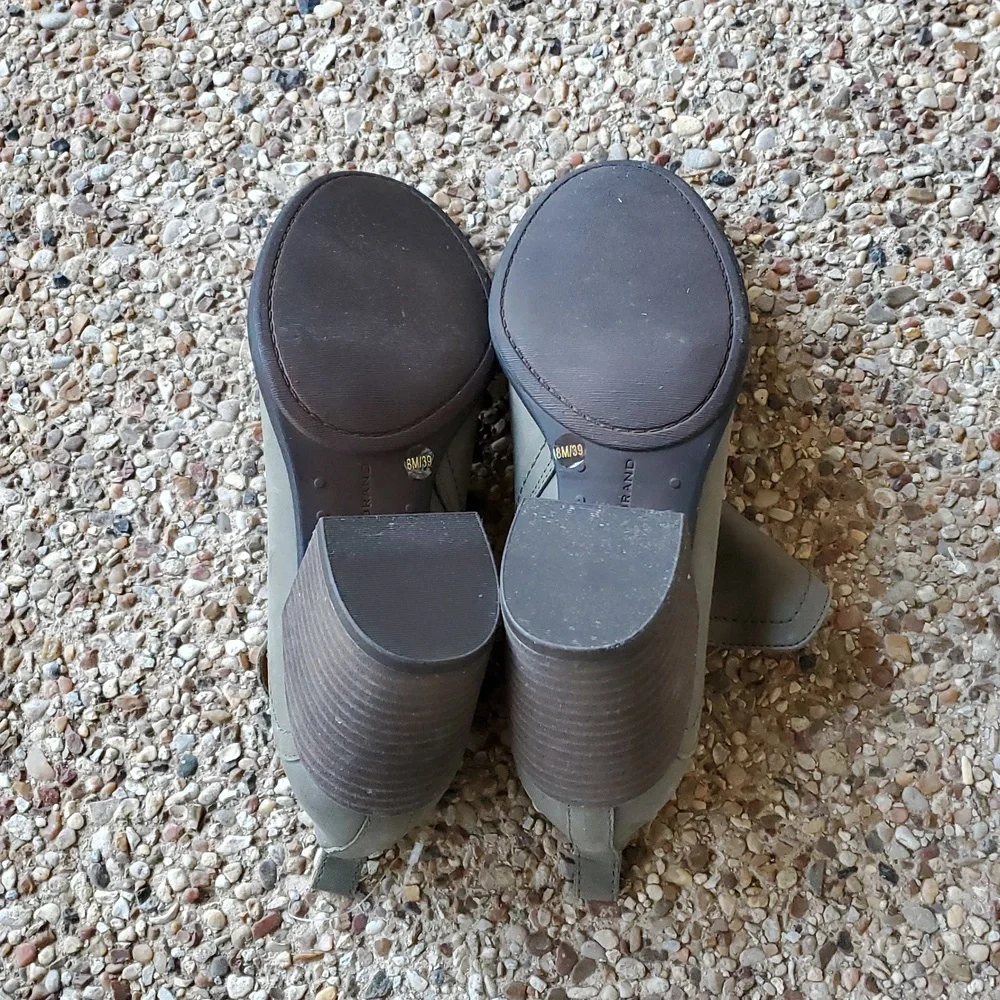 Lucky Brand Branndi Bootie in Olive Night, Size 8, NWOT